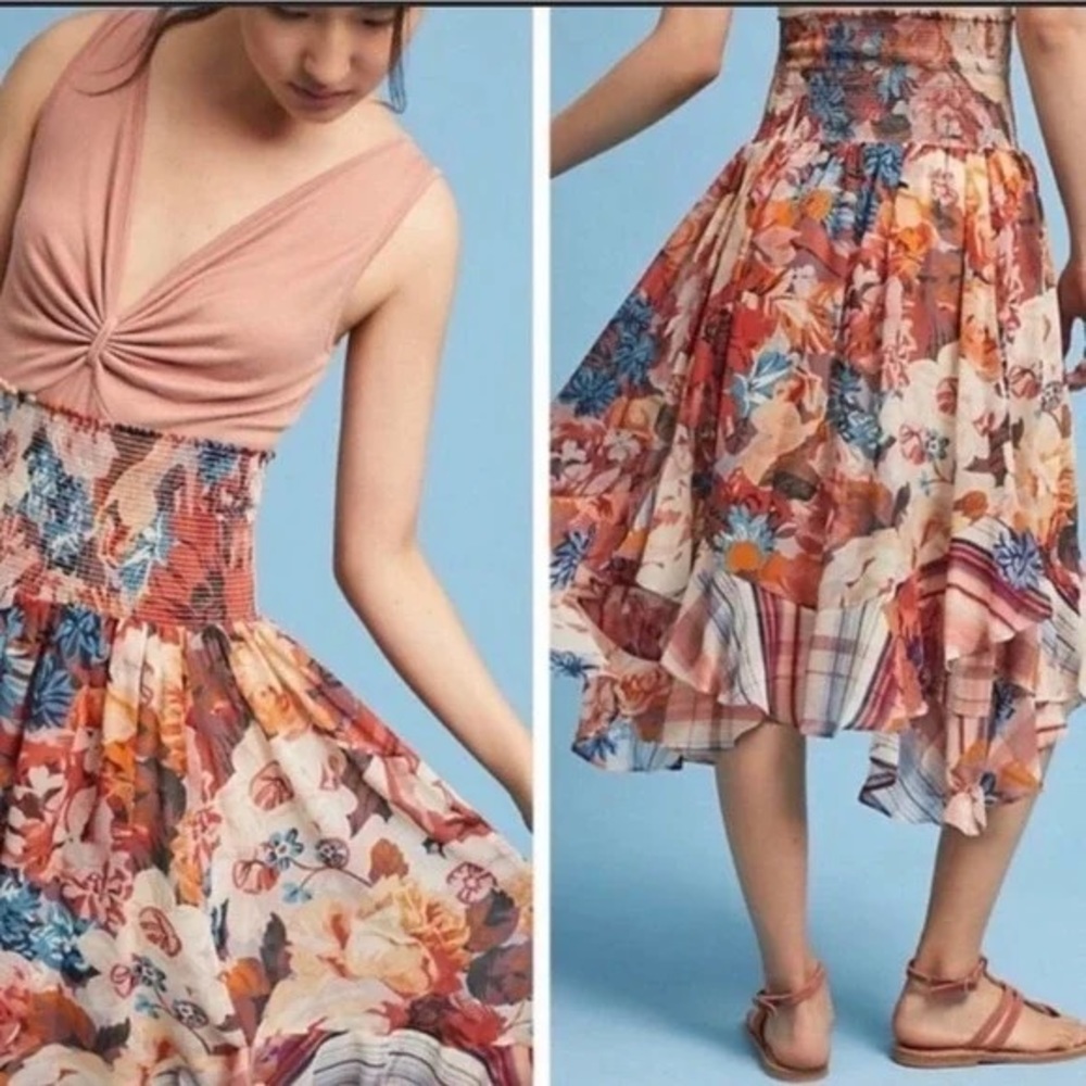 Akemi+Kin from anthropologie Floral MIDI skirt. Great condition. Built in slip.